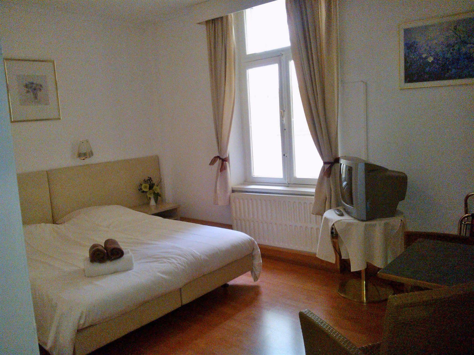 Ziza Hotel Valkenburg aan de Geul Buitenkant foto